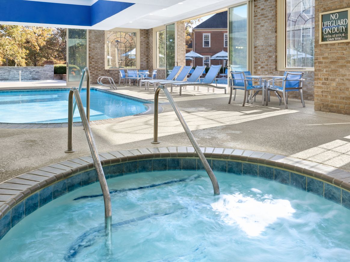 Indoor Pool & Whirlpool Spa